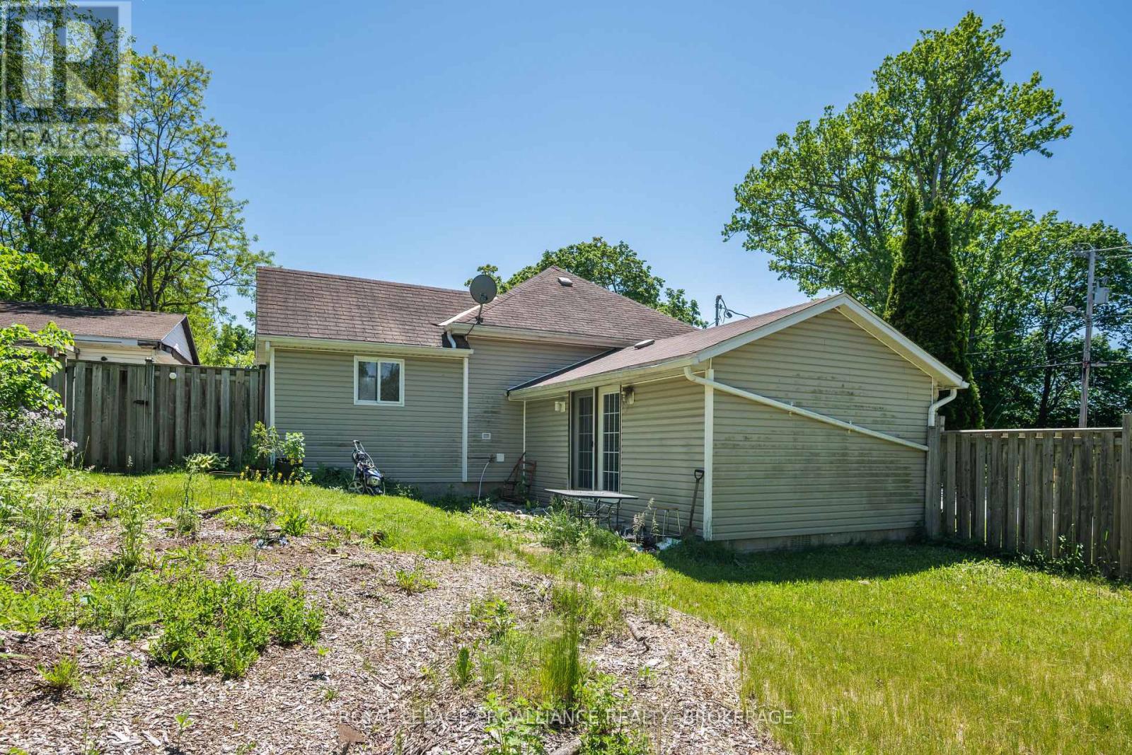 3734 BATTERSEA ROAD - 10