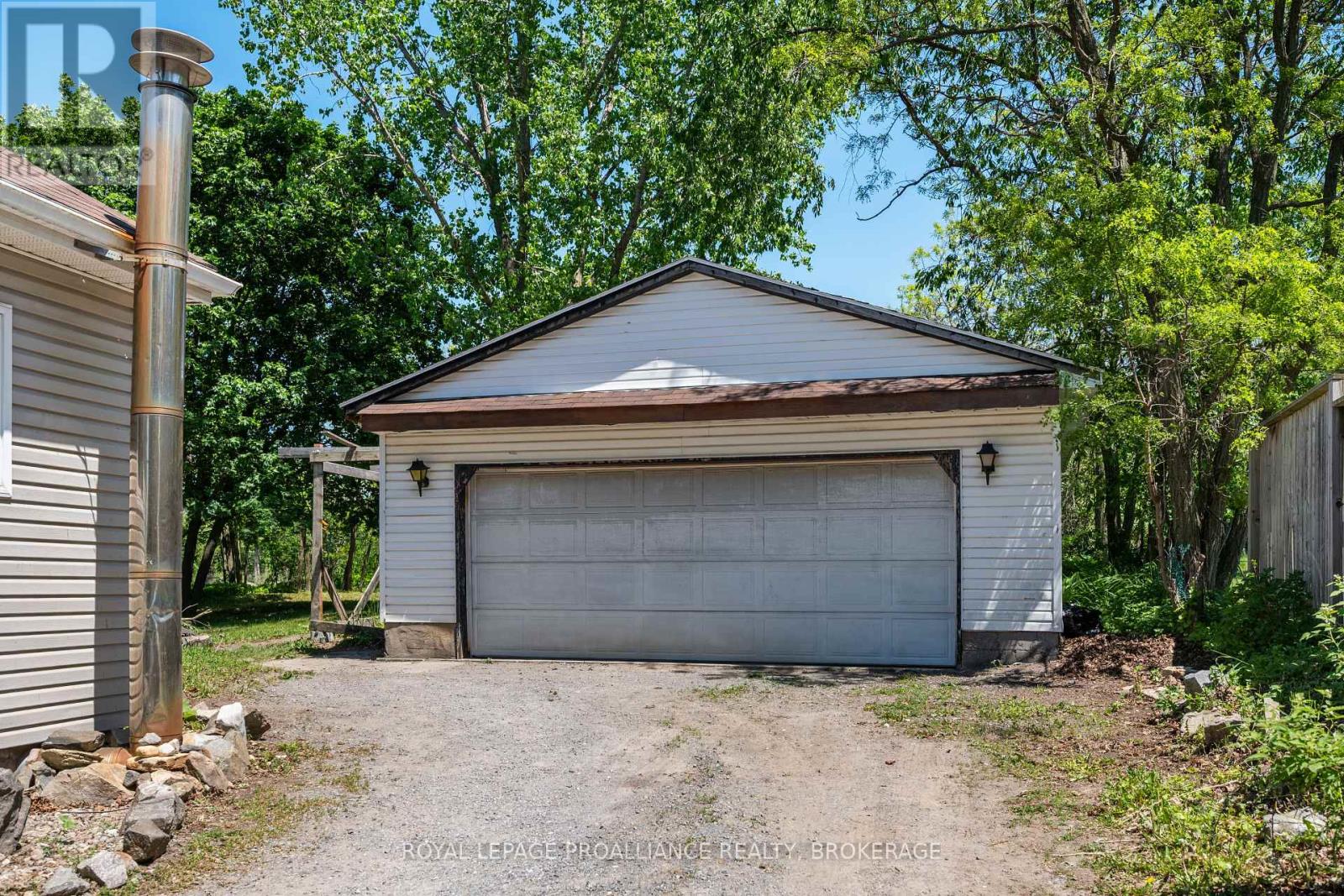 3734 BATTERSEA ROAD - 4