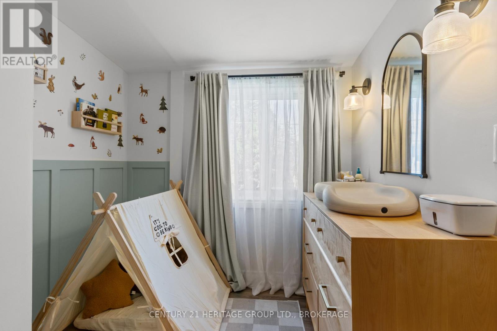 198 RAGLAN ROAD - 21