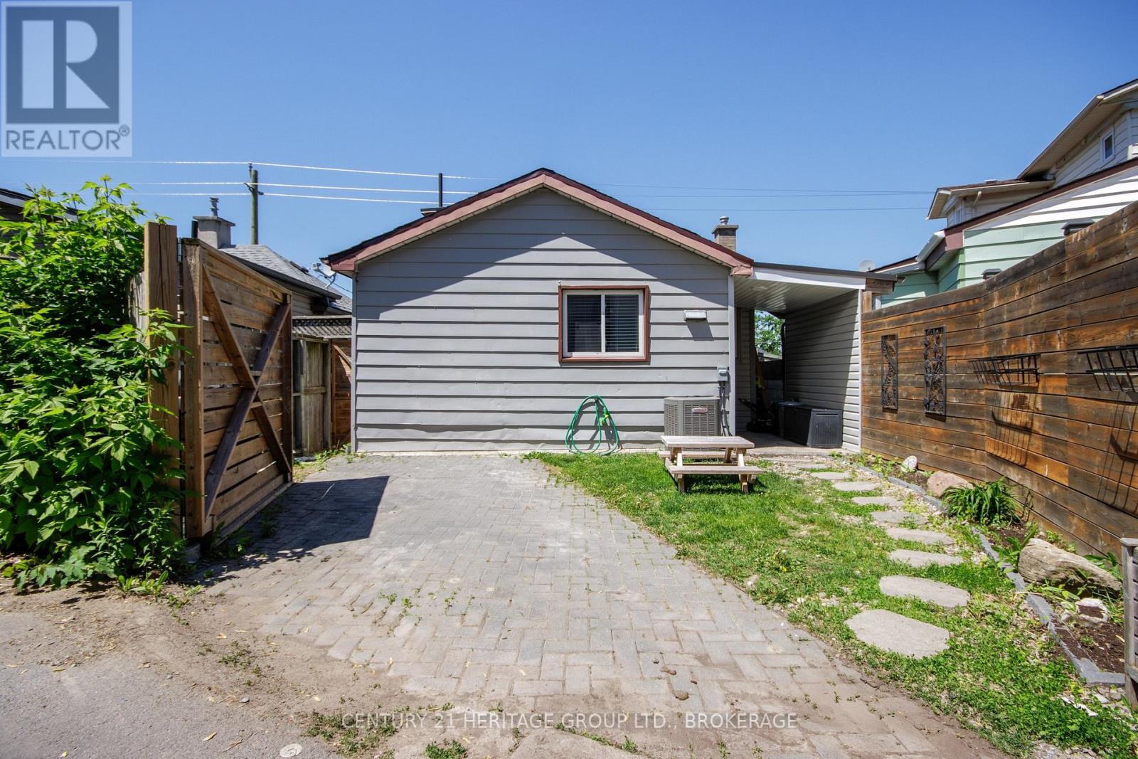 198 RAGLAN ROAD - 29
