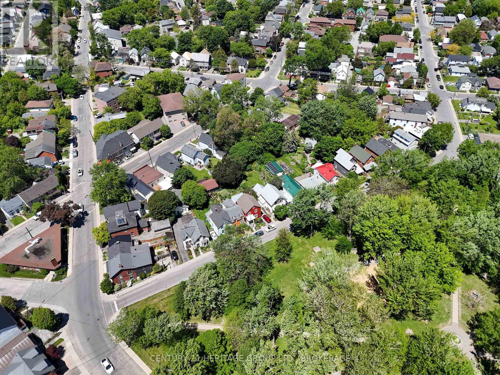198 RAGLAN ROAD - 37