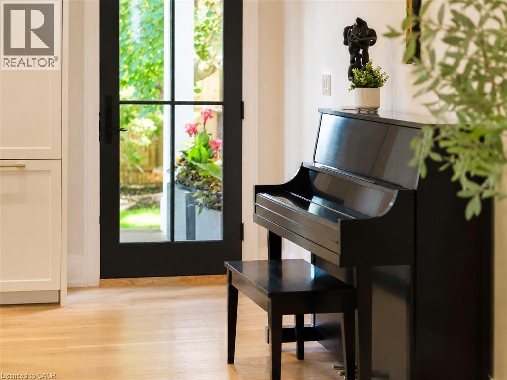 542 WOODLAND Avenue - 16