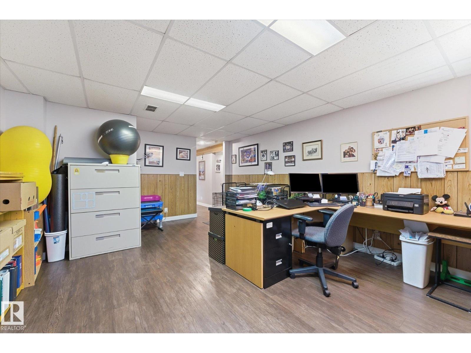 11331 25 AV NW - 35