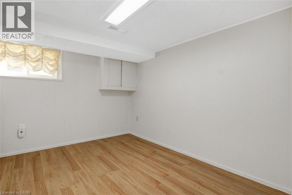 14 NIAGARA Street - 38
