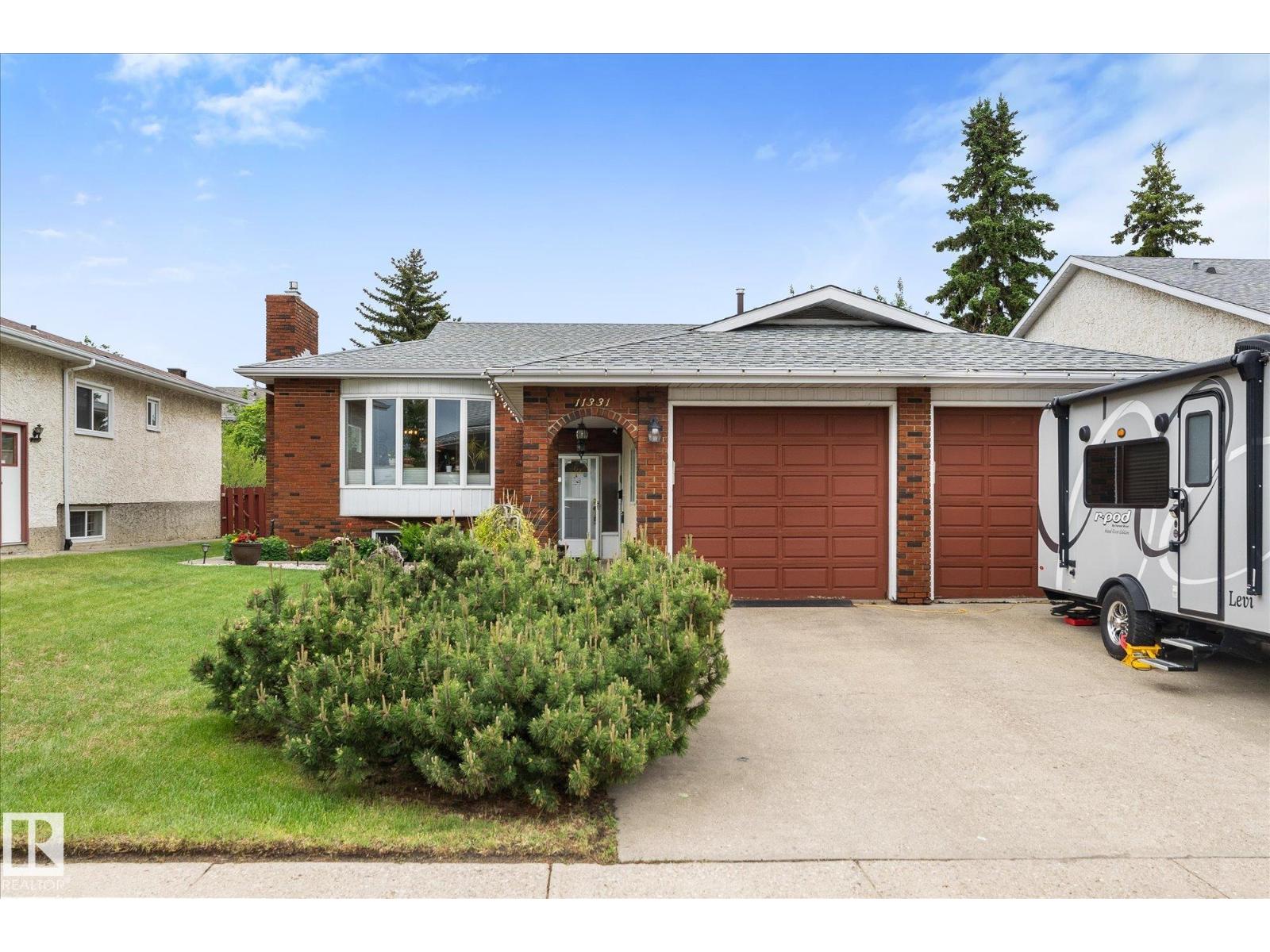 11331 25 AV NW - 12