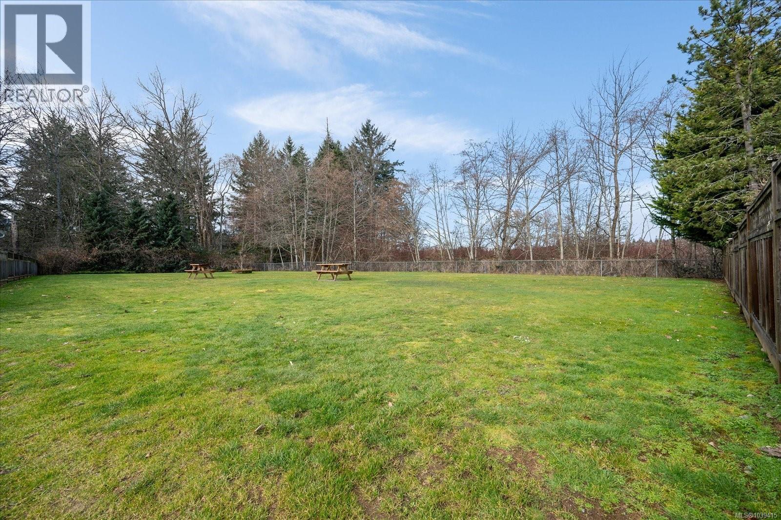 1839 Valley Oak Dr - 41