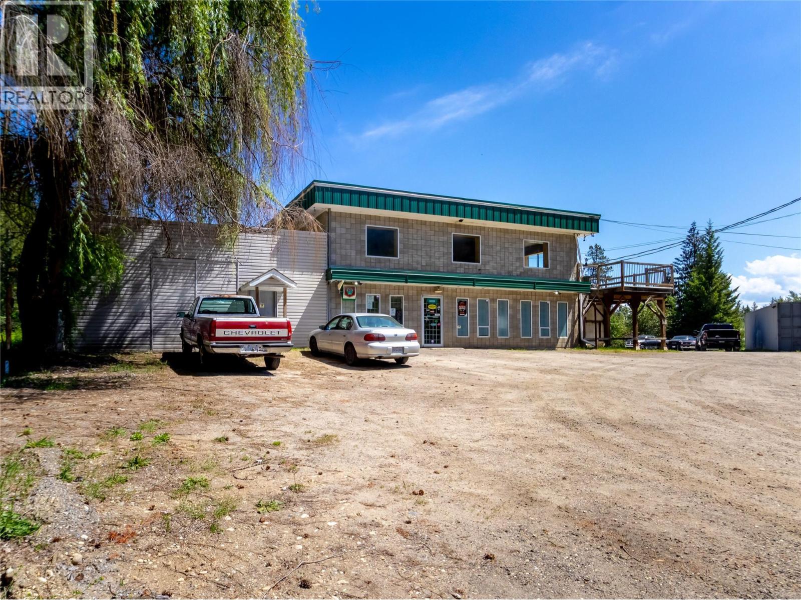  5671 Auto Road Southeast, Salmon Arm