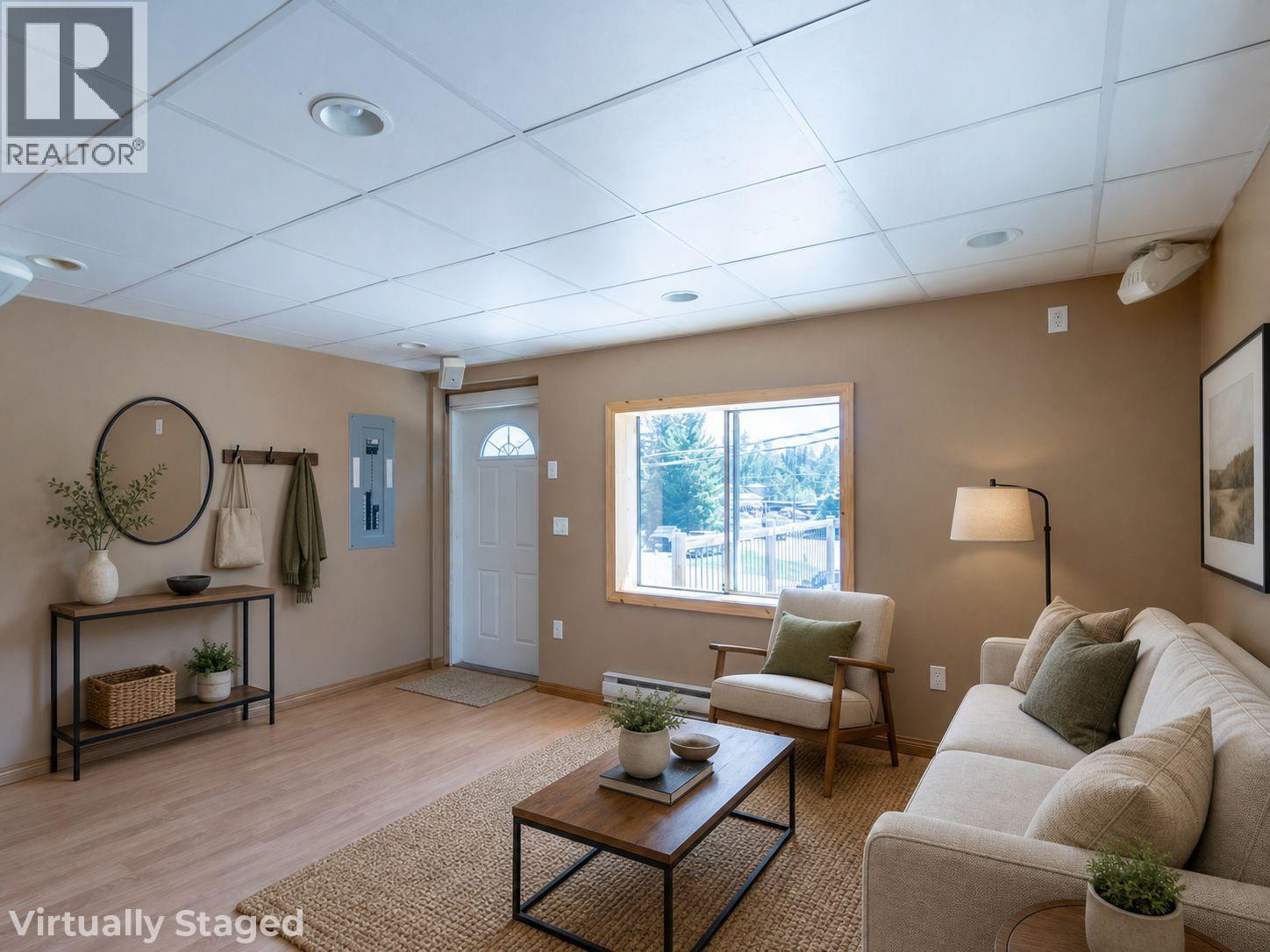  5671 Auto Road Southeast, Salmon Arm