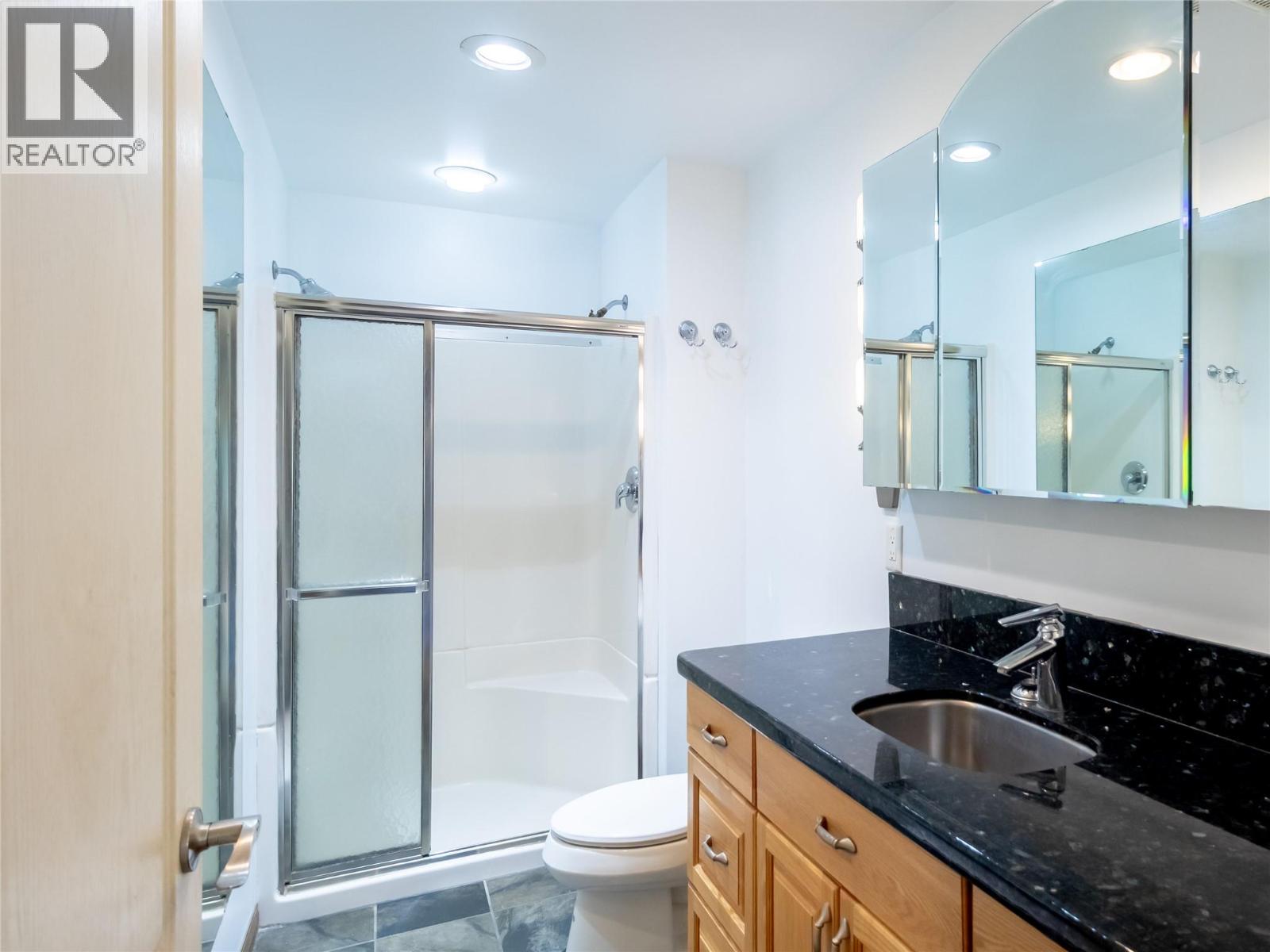  5671 Auto Road Southeast, Salmon Arm