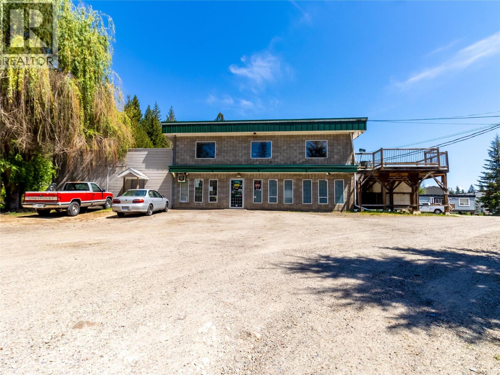  5671 Auto Road Southeast, Salmon Arm