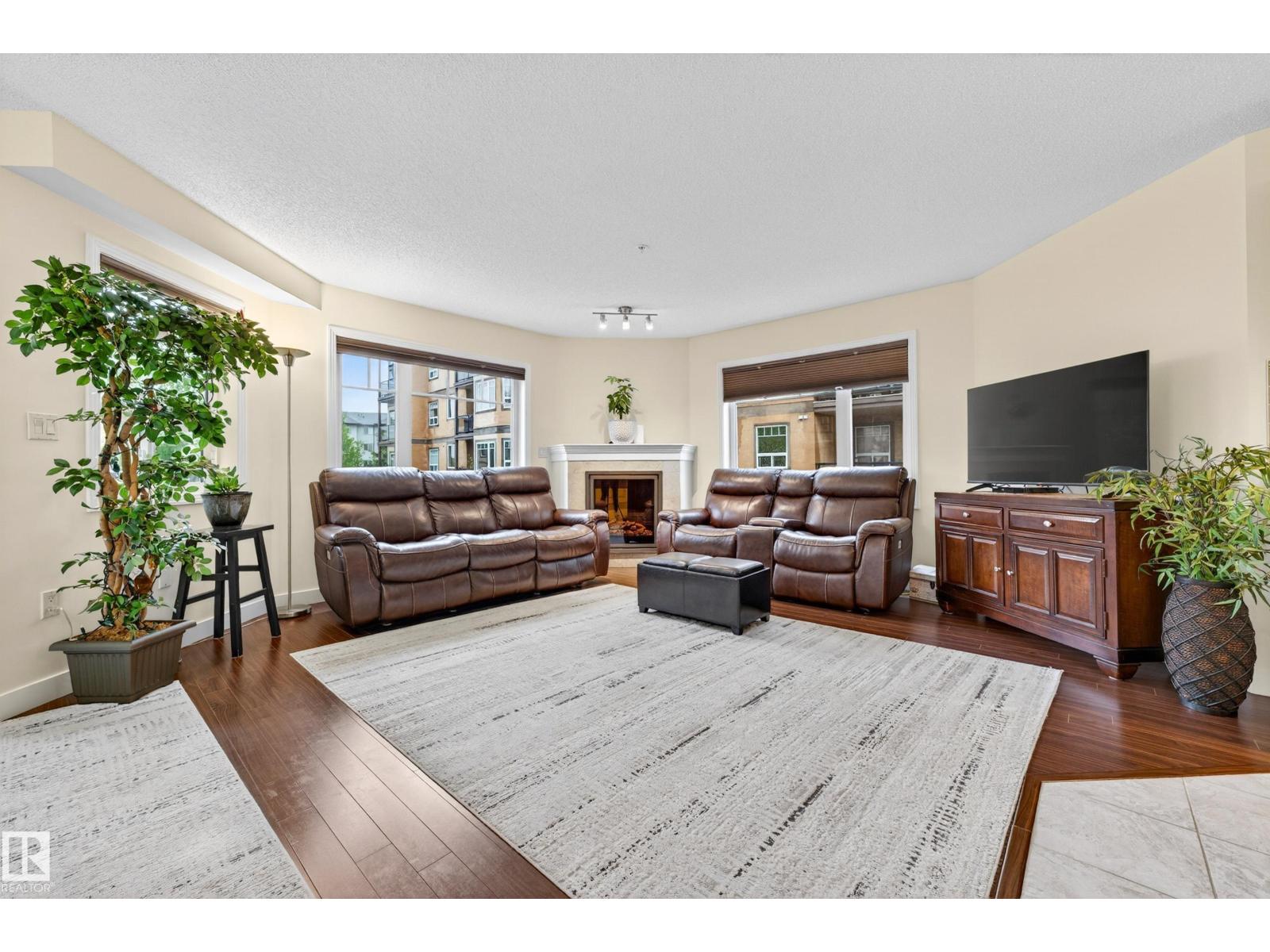 #207 2045 GRANTHAM CO NW — photo 21