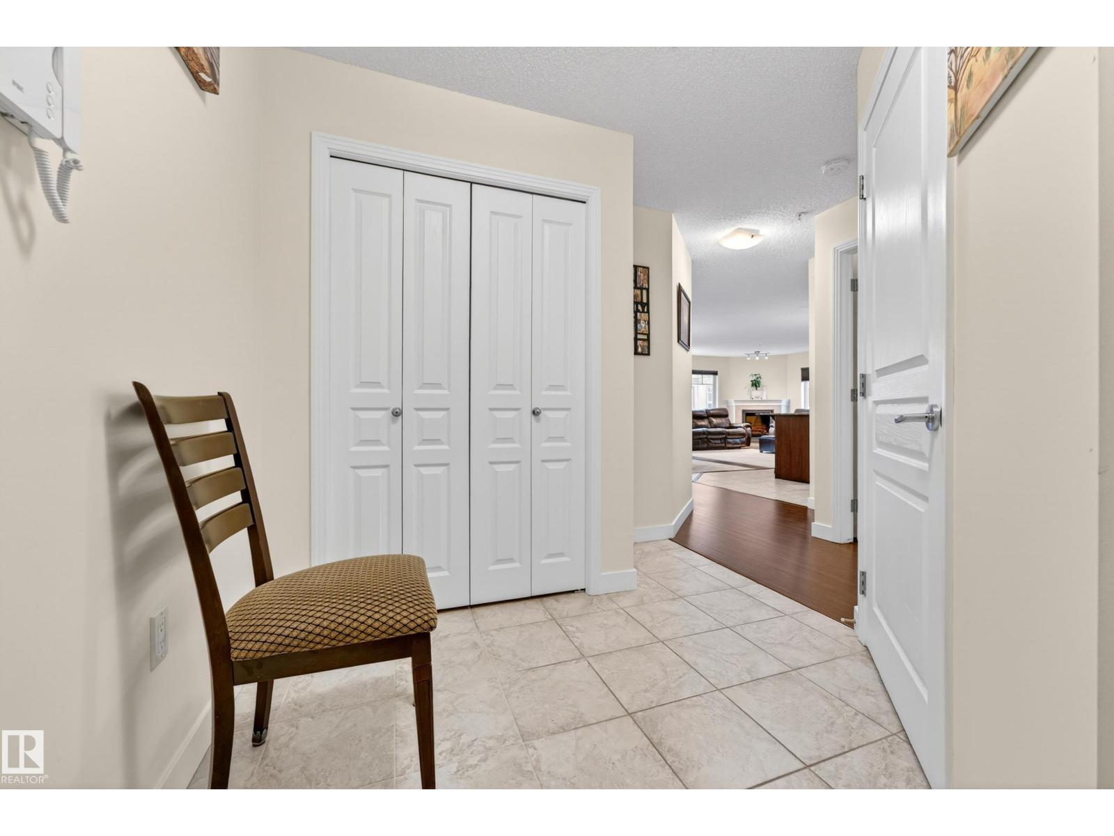 #207 2045 GRANTHAM CO NW — photo 32