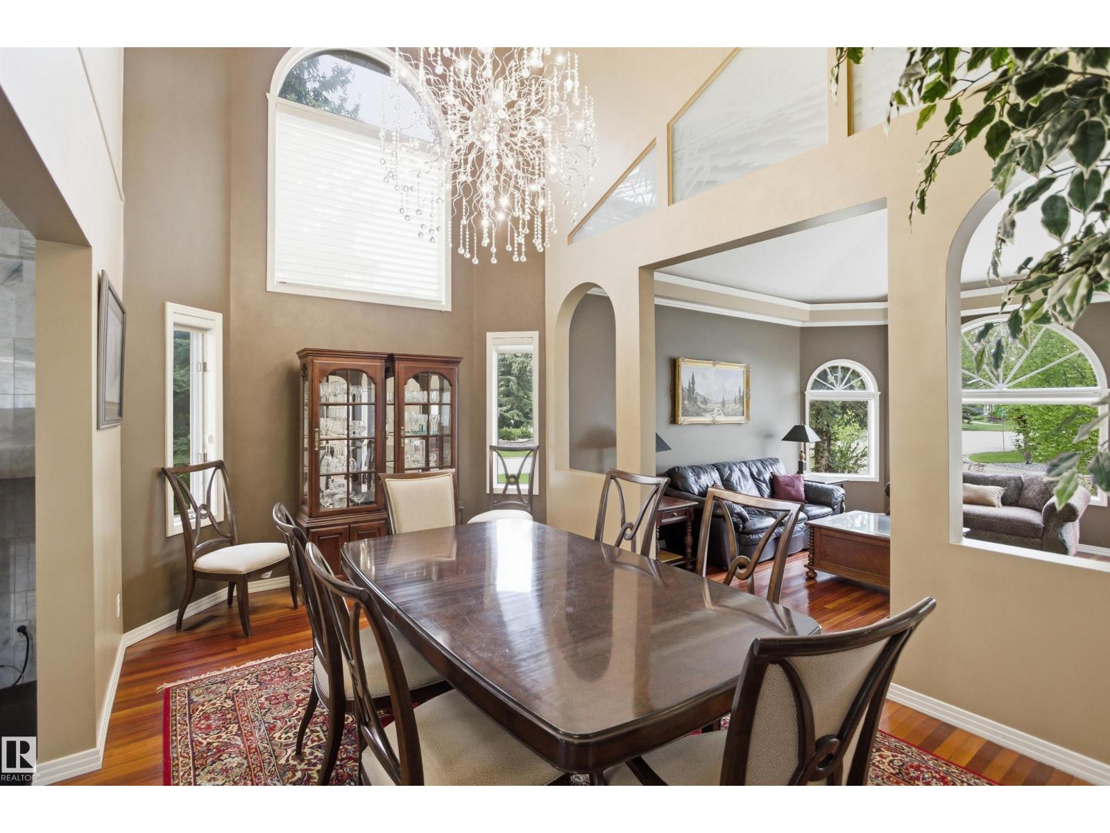 521 ESTATE DR - 10