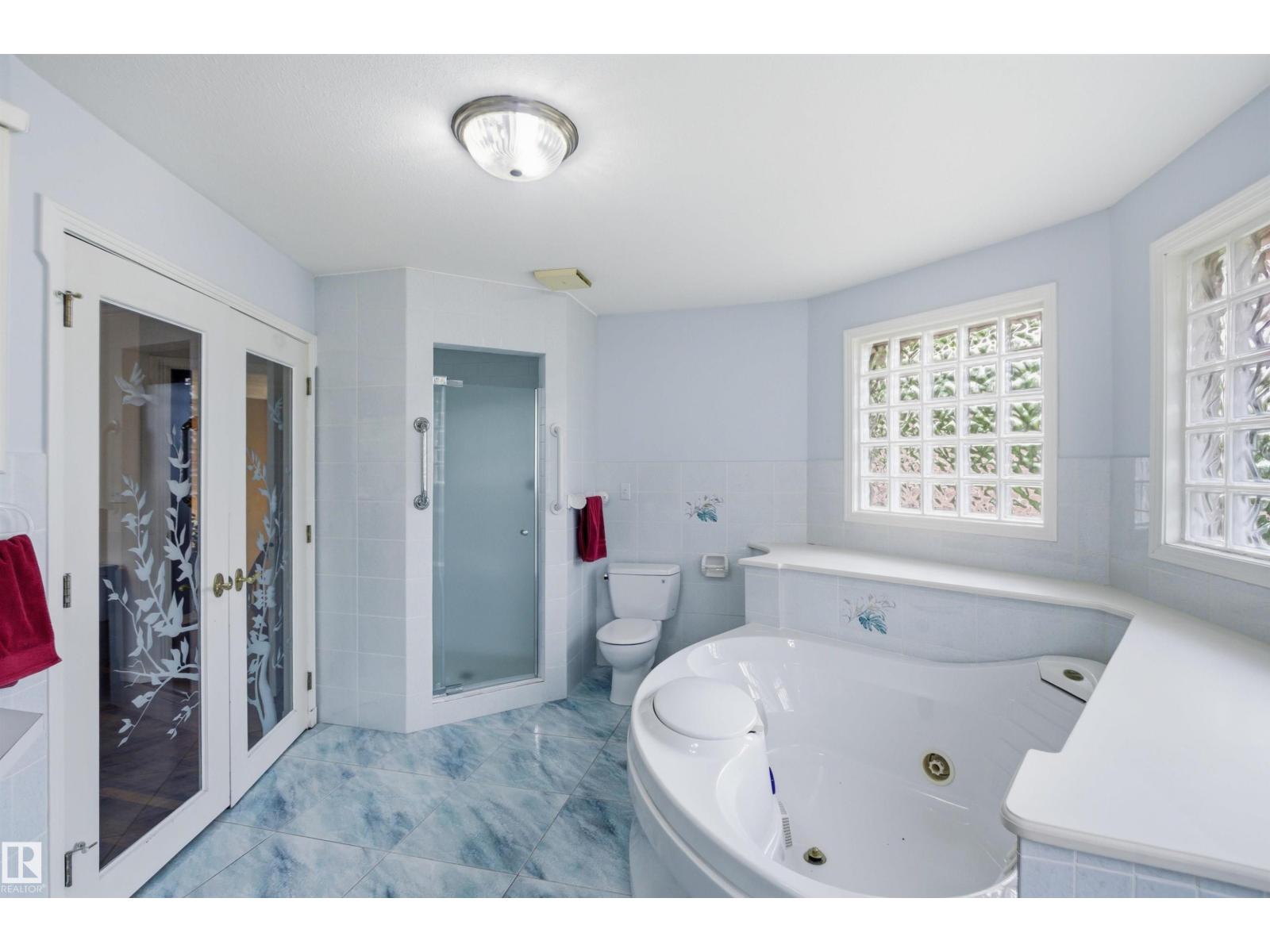 521 ESTATE DR - 29