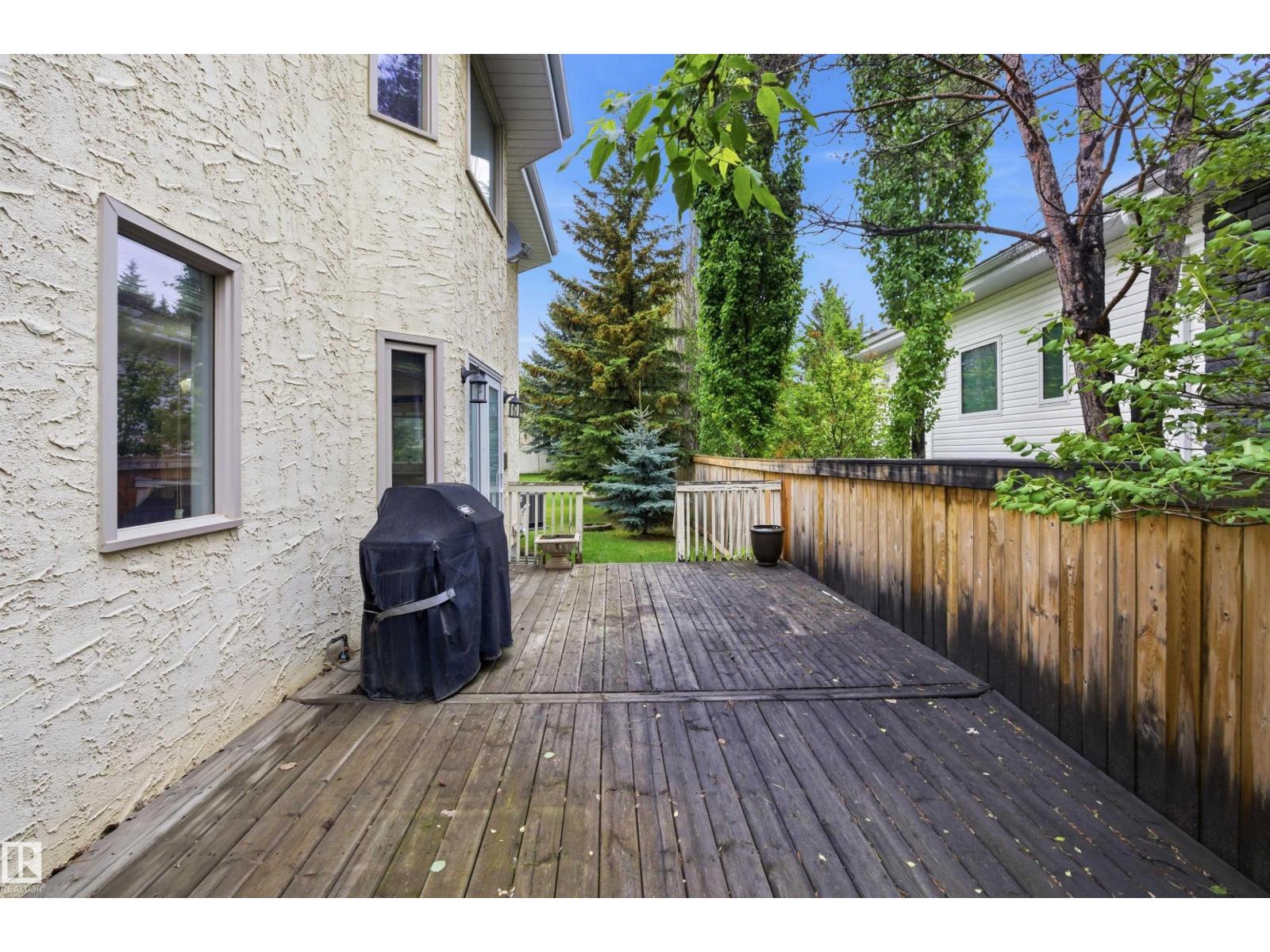 521 ESTATE DR - 46