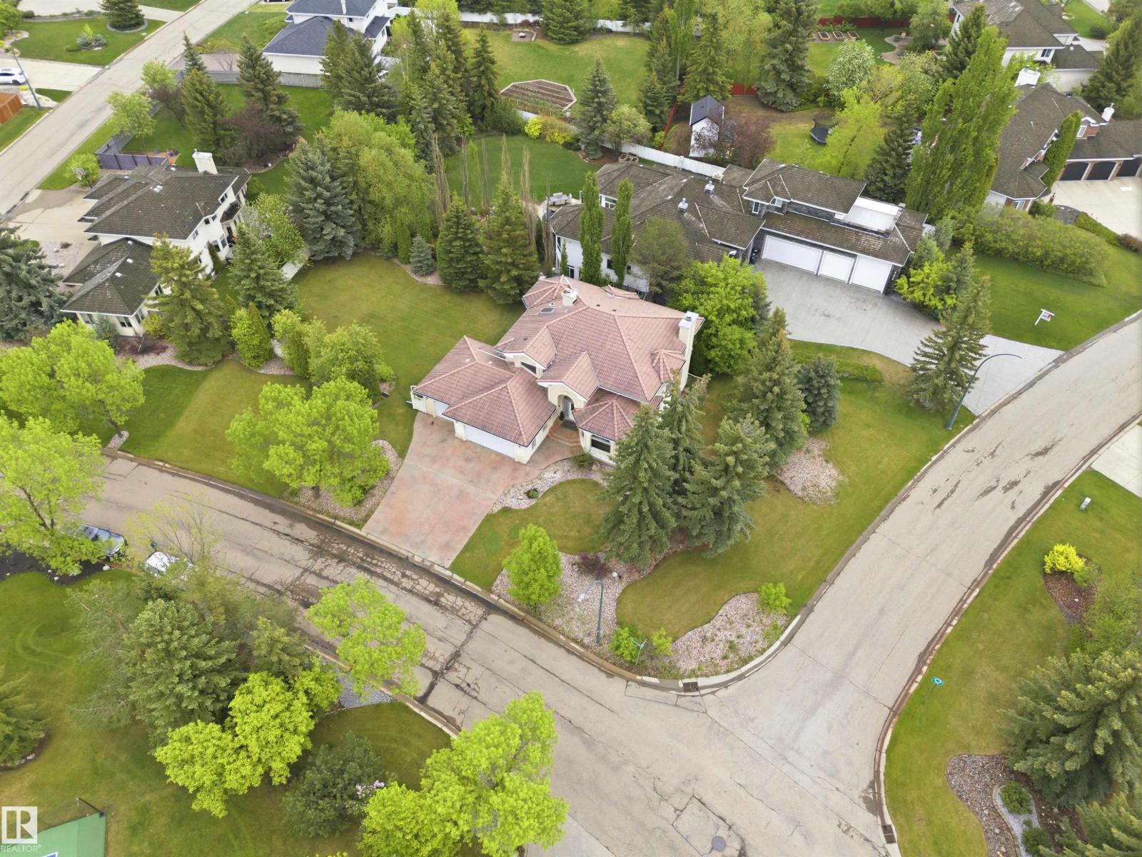 521 ESTATE DR - 51