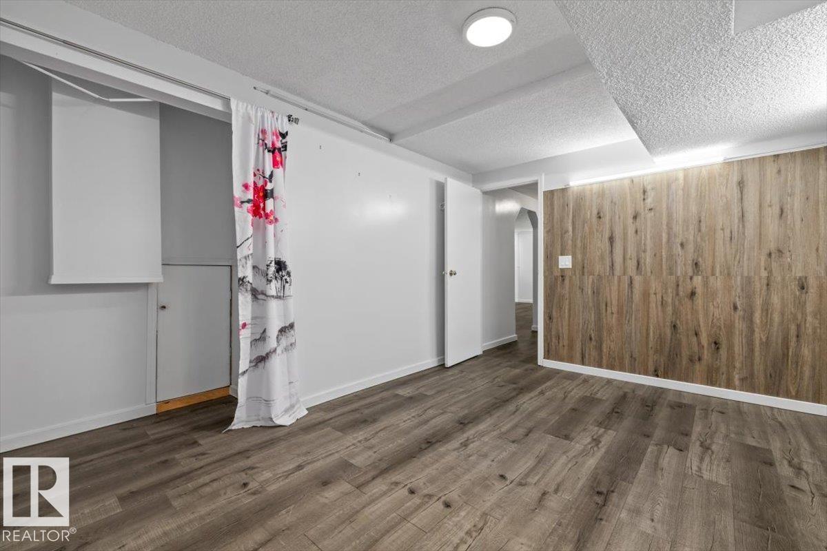 8103 154 AV NW - 29