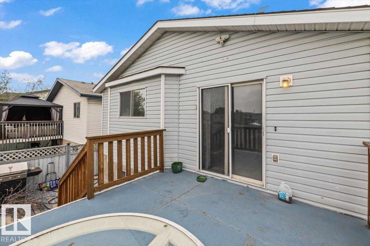 8103 154 AV NW - 32