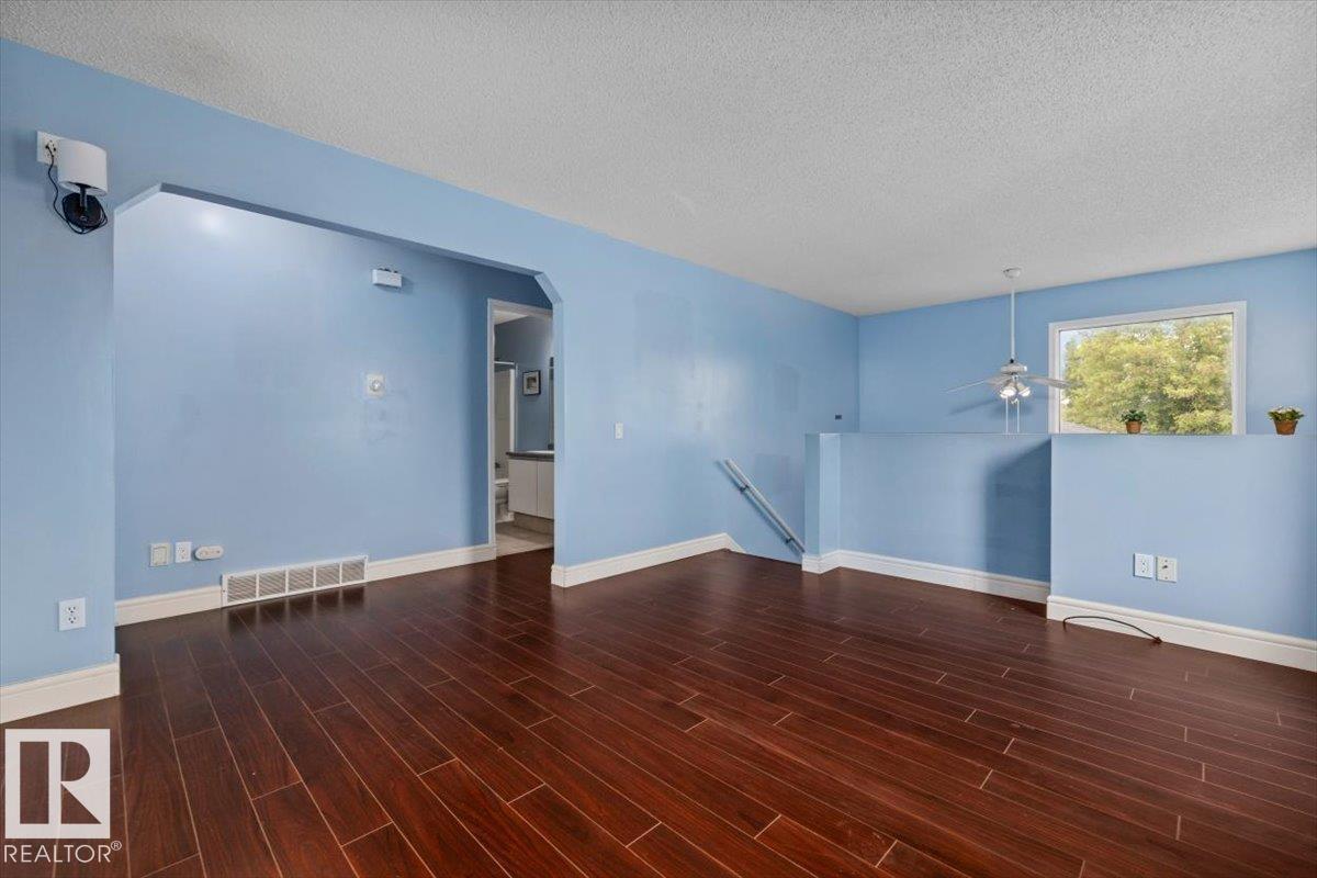 8103 154 AV NW - 8