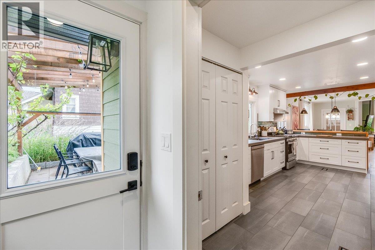720 Latimer Street - 26