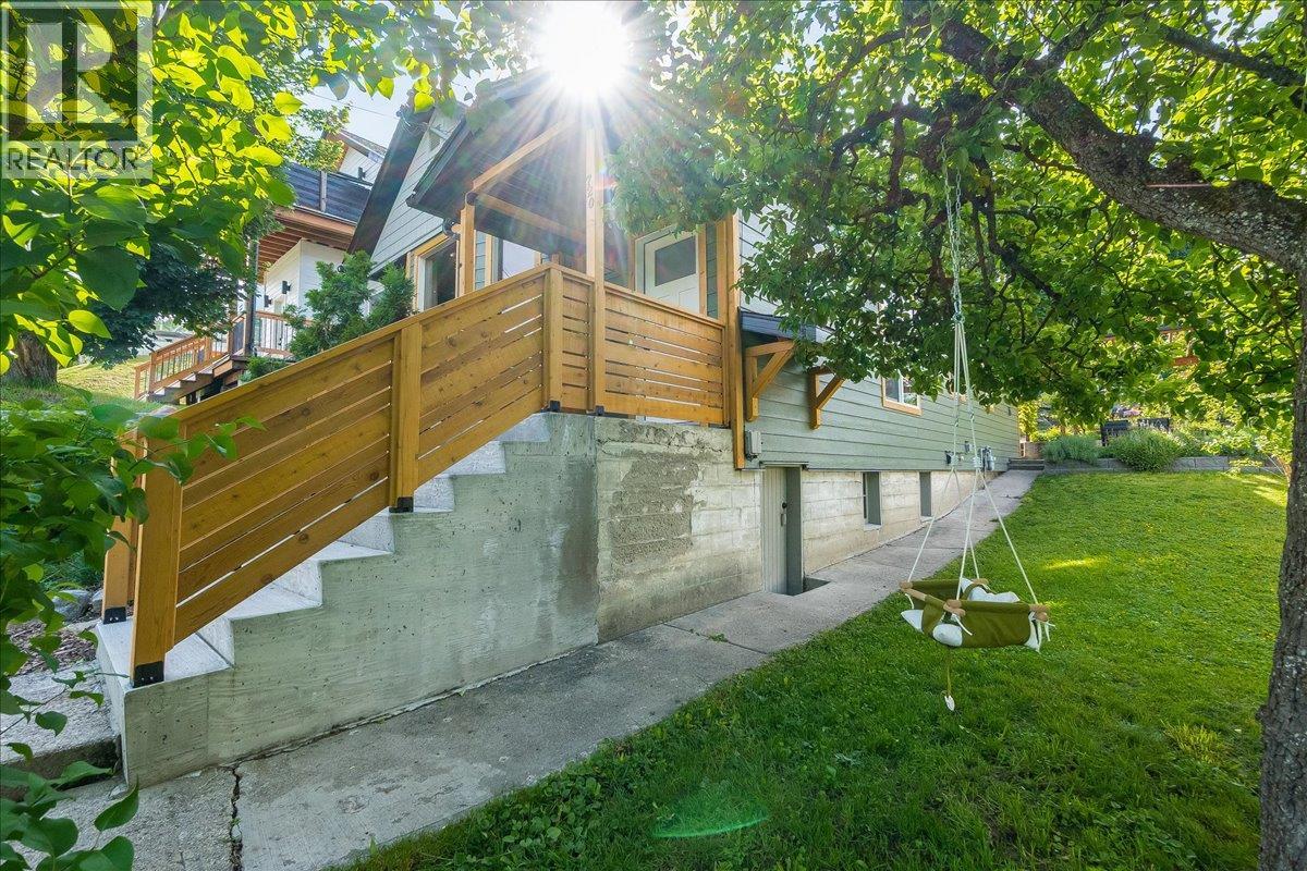720 Latimer Street - 3