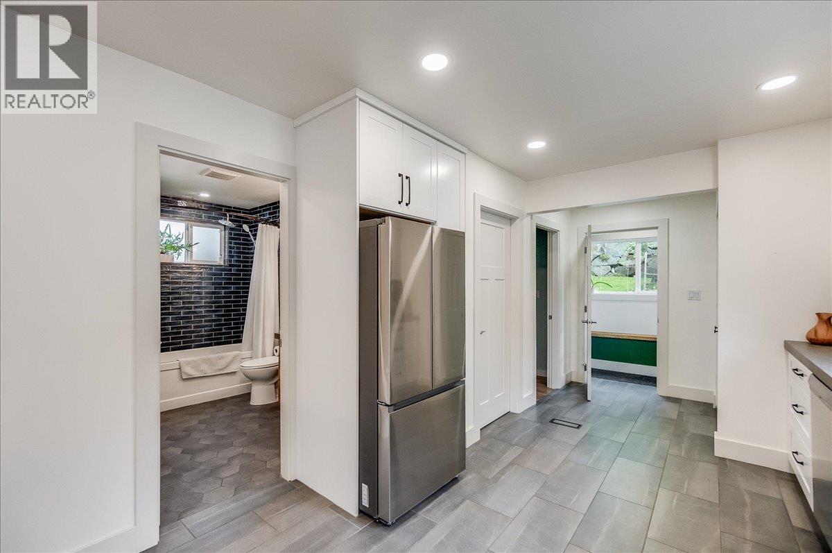 720 Latimer Street - 17