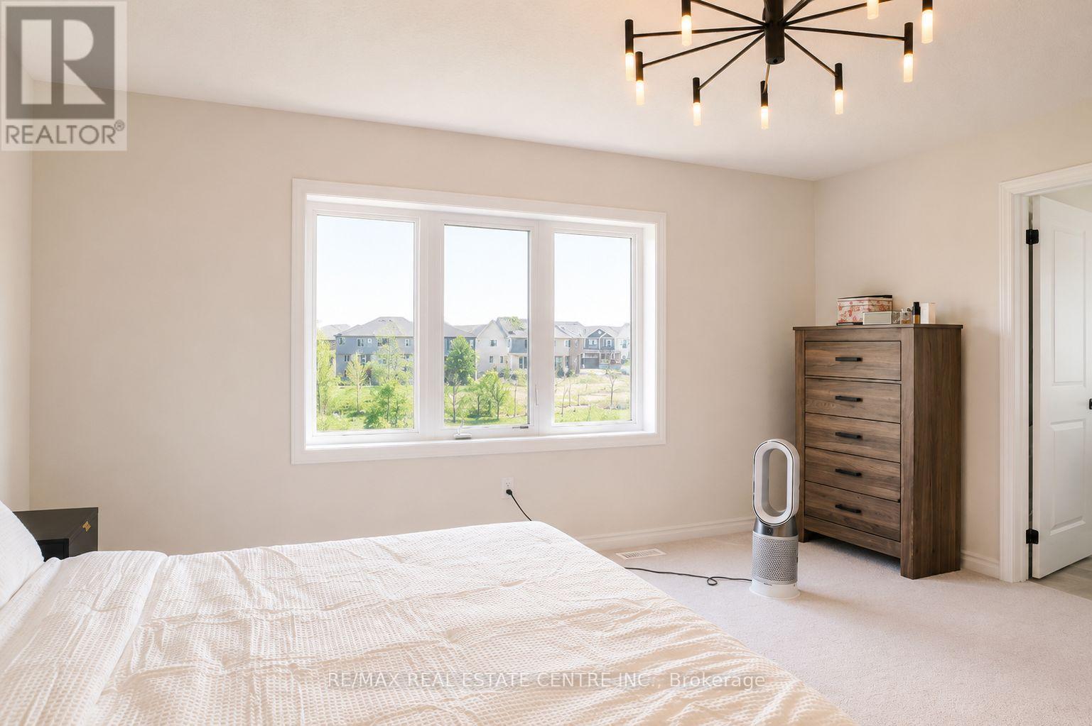 4-bedroom home for sale at 15 CAHILL DRIVE, Brantford ON · photo 40 of 50