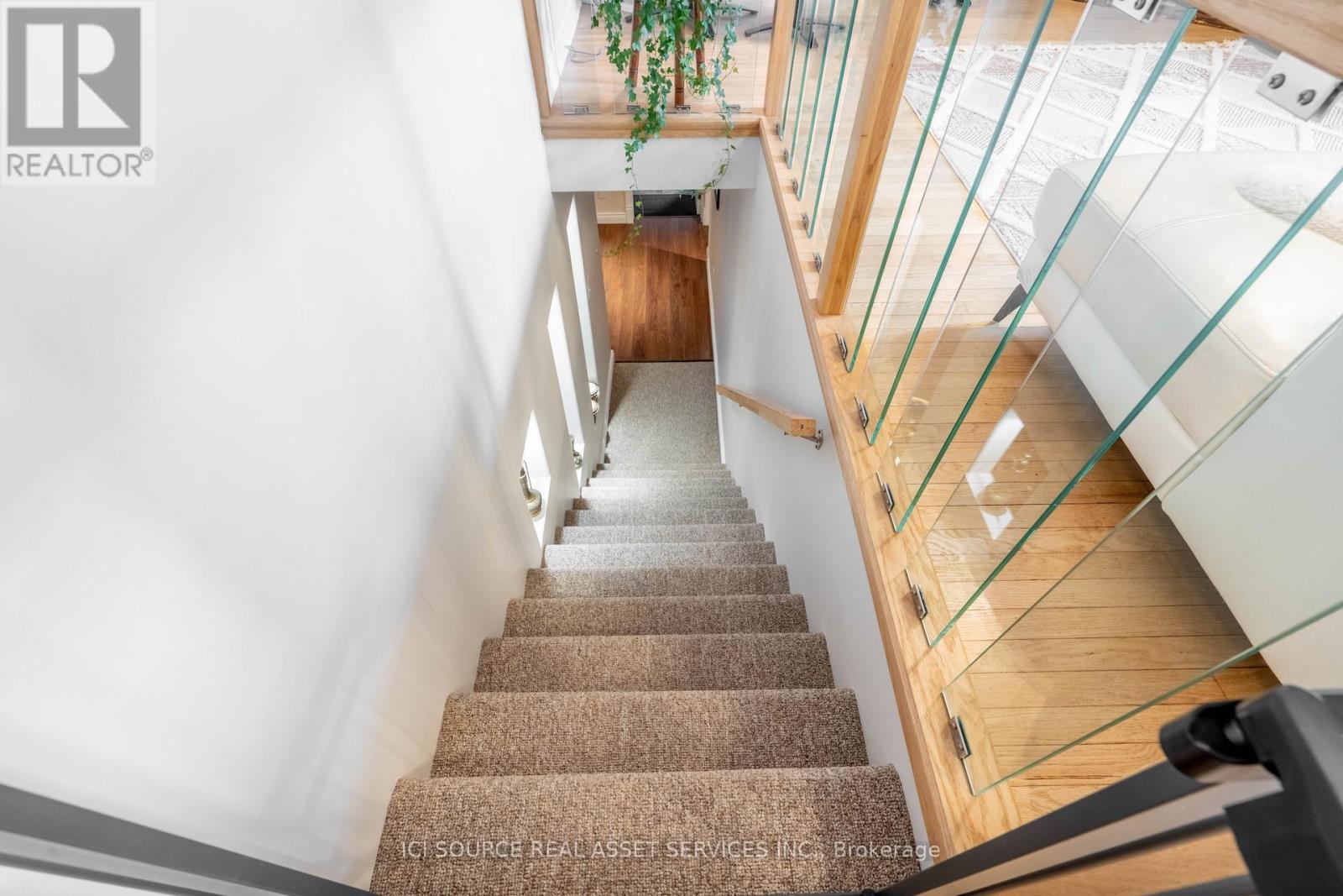 19241 RICHMOND COURT - 19