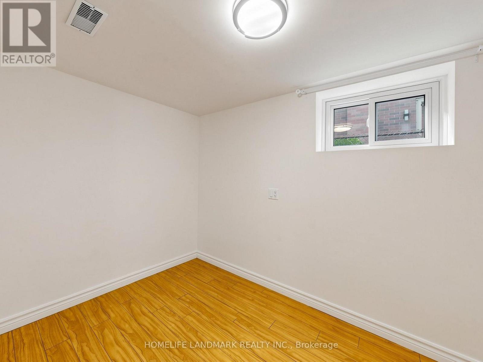 4 HINES DRIVE - 31