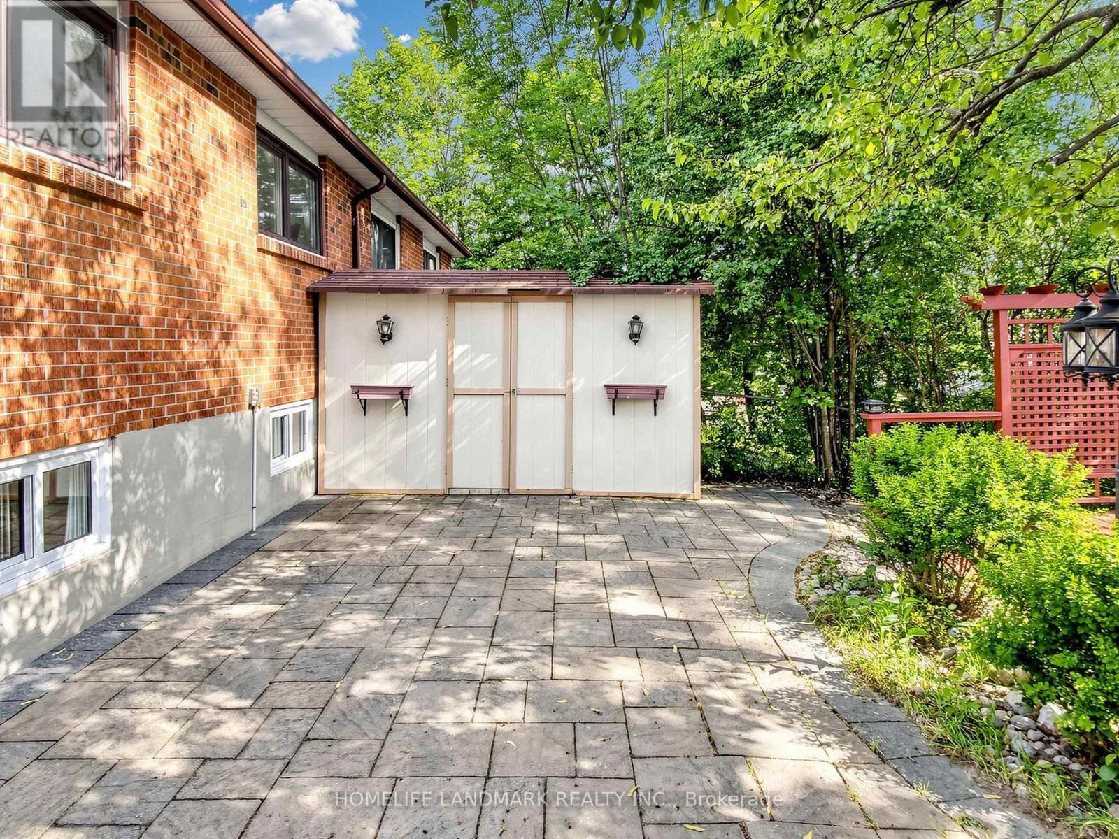 4 HINES DRIVE - 42