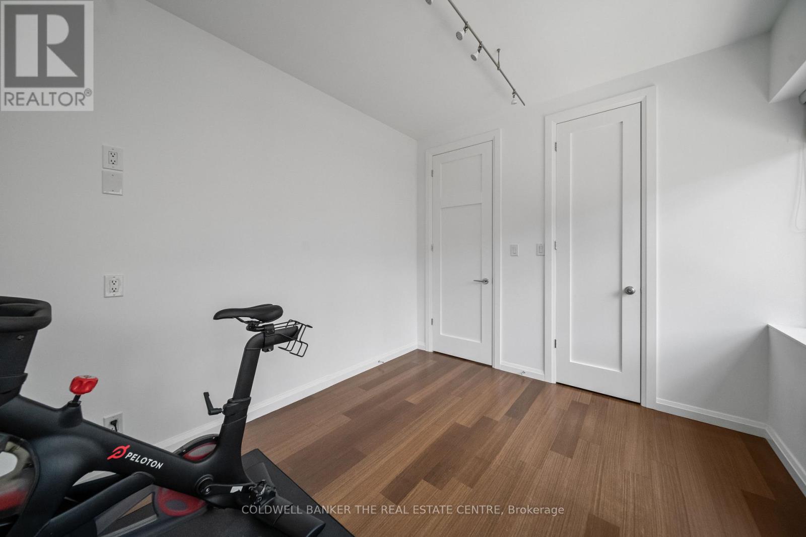 #206 447 WALMER ROAD - 34