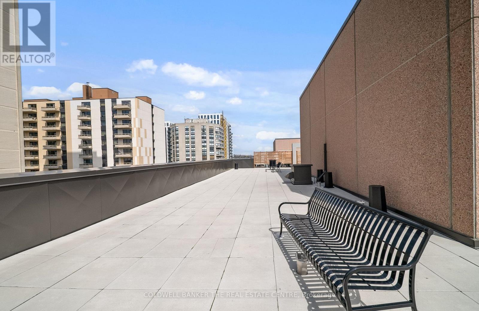 #206 447 WALMER ROAD - 44