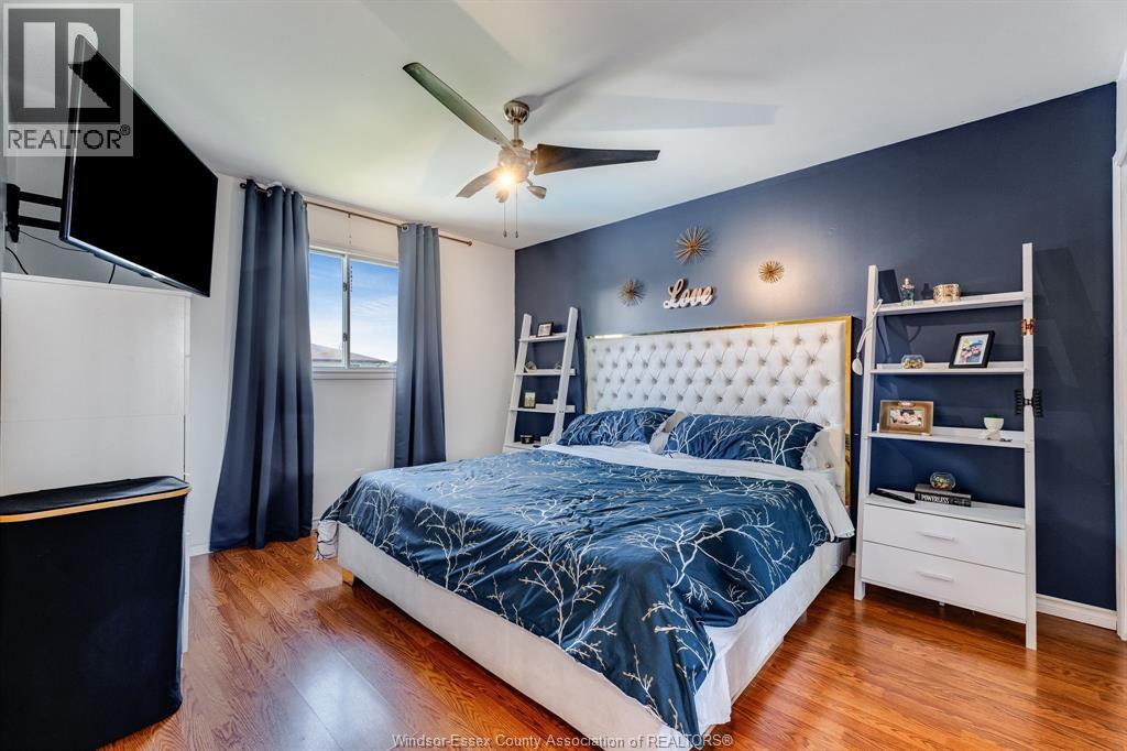 1615 ELMWOOD AVENUE - 13
