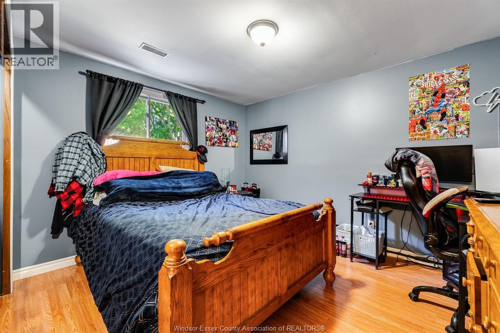 1615 ELMWOOD AVENUE - 28