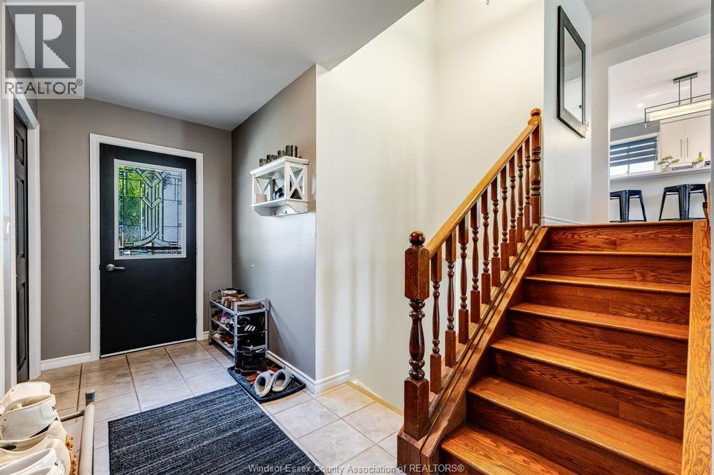 1615 ELMWOOD AVENUE - 3