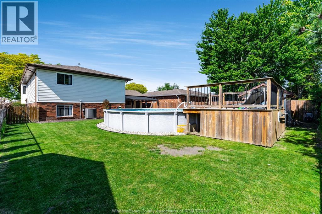 1615 ELMWOOD AVENUE - 41