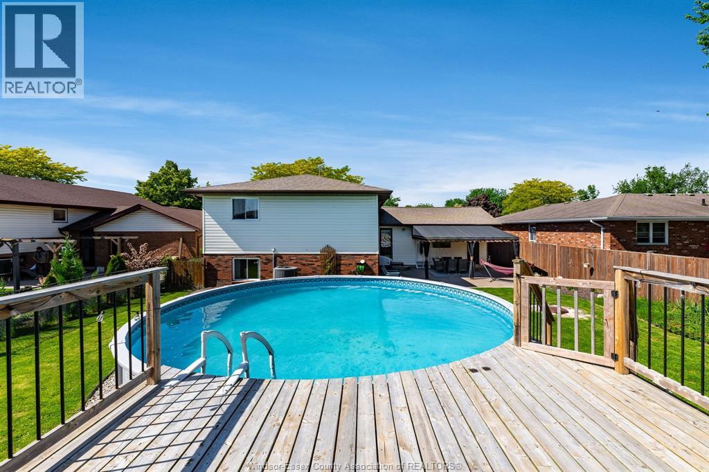 1615 ELMWOOD AVENUE - 43