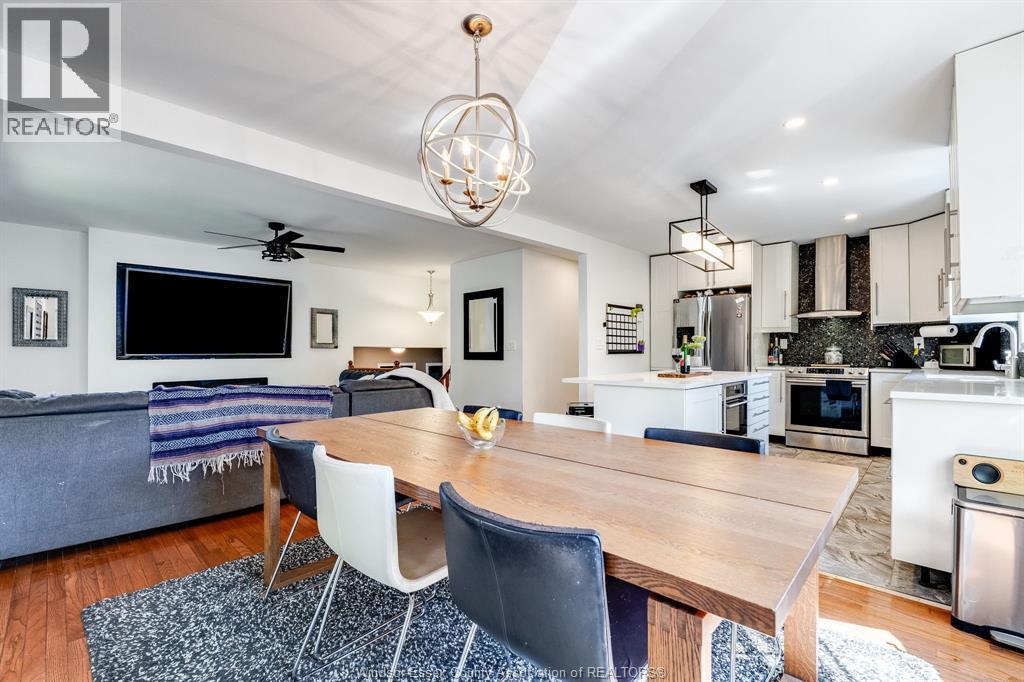 1615 ELMWOOD AVENUE - 8