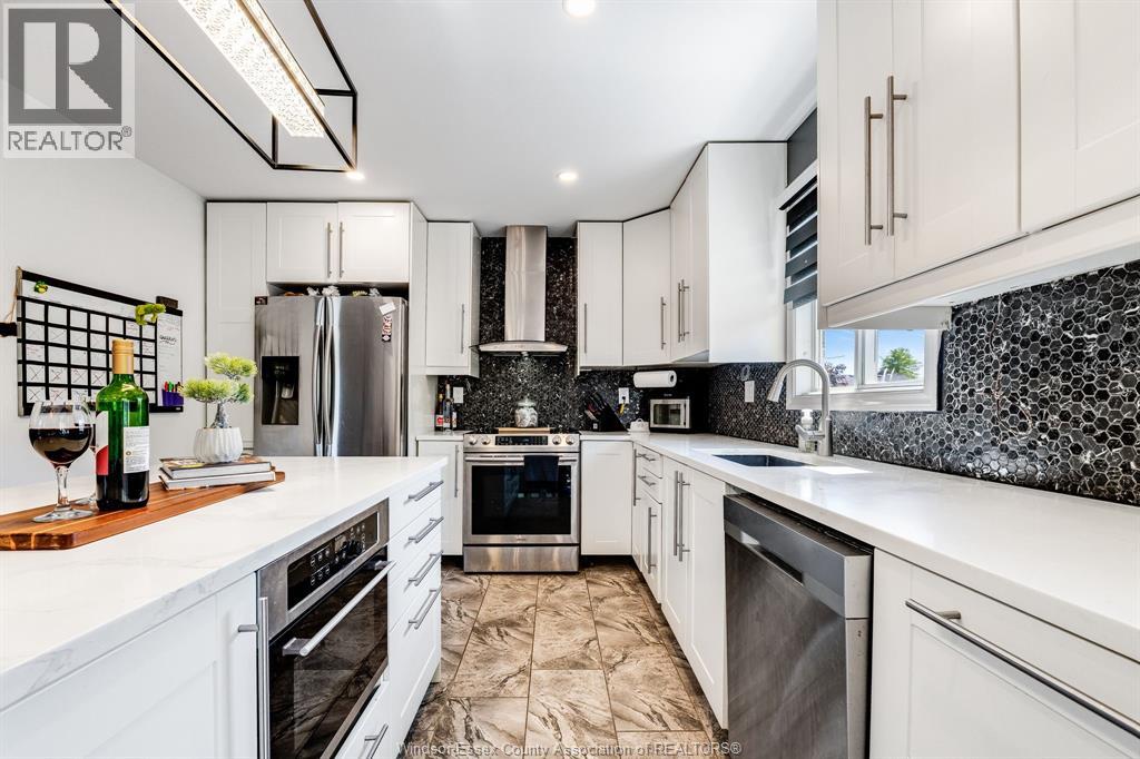 1615 ELMWOOD AVENUE - 9