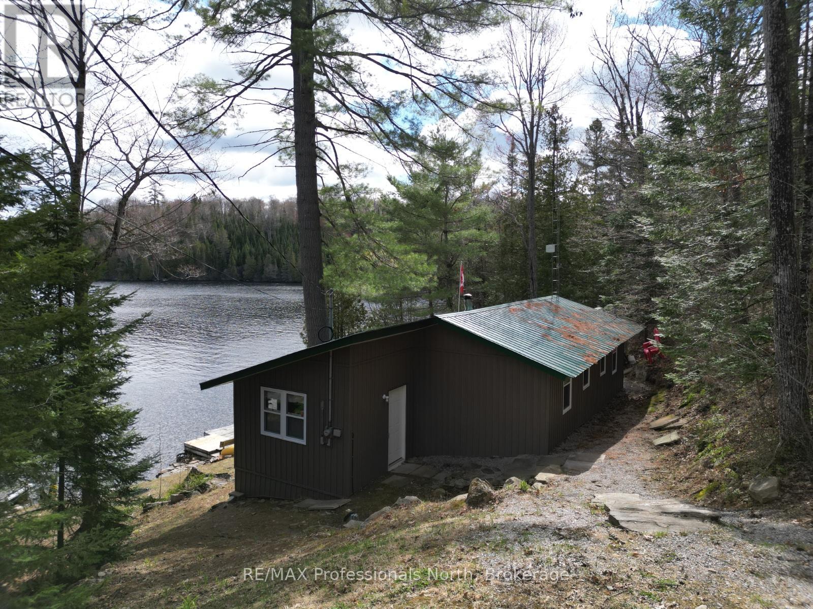 1027 DOW TRAIL - 3