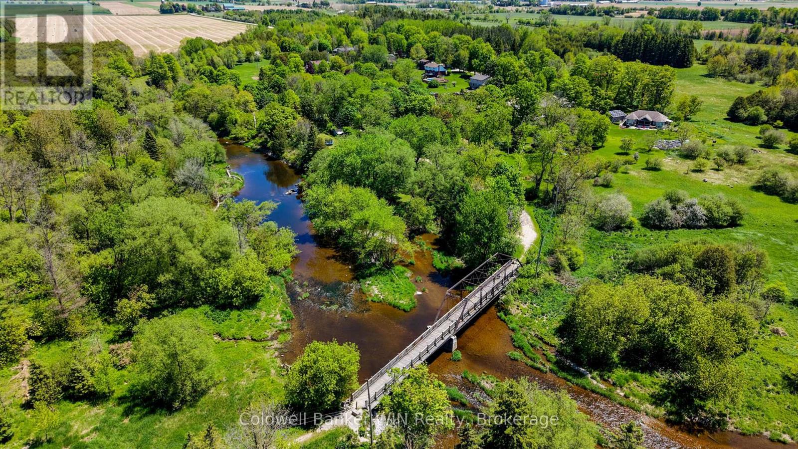 525 SILVER STREET - Image 46