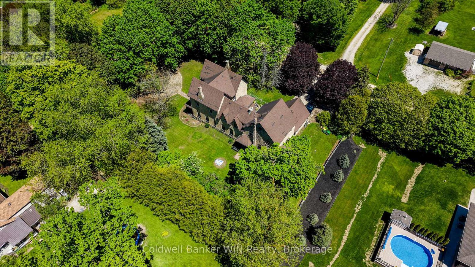 525 SILVER STREET - Image 43