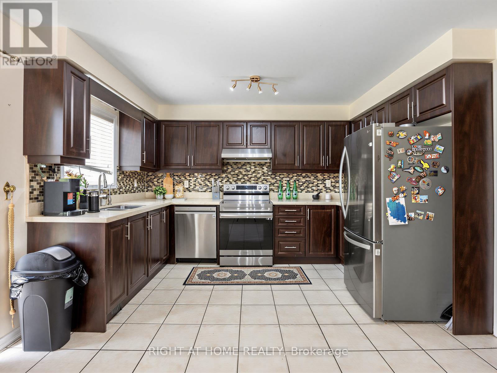 1442 BRIDGEPORT STREET - 12