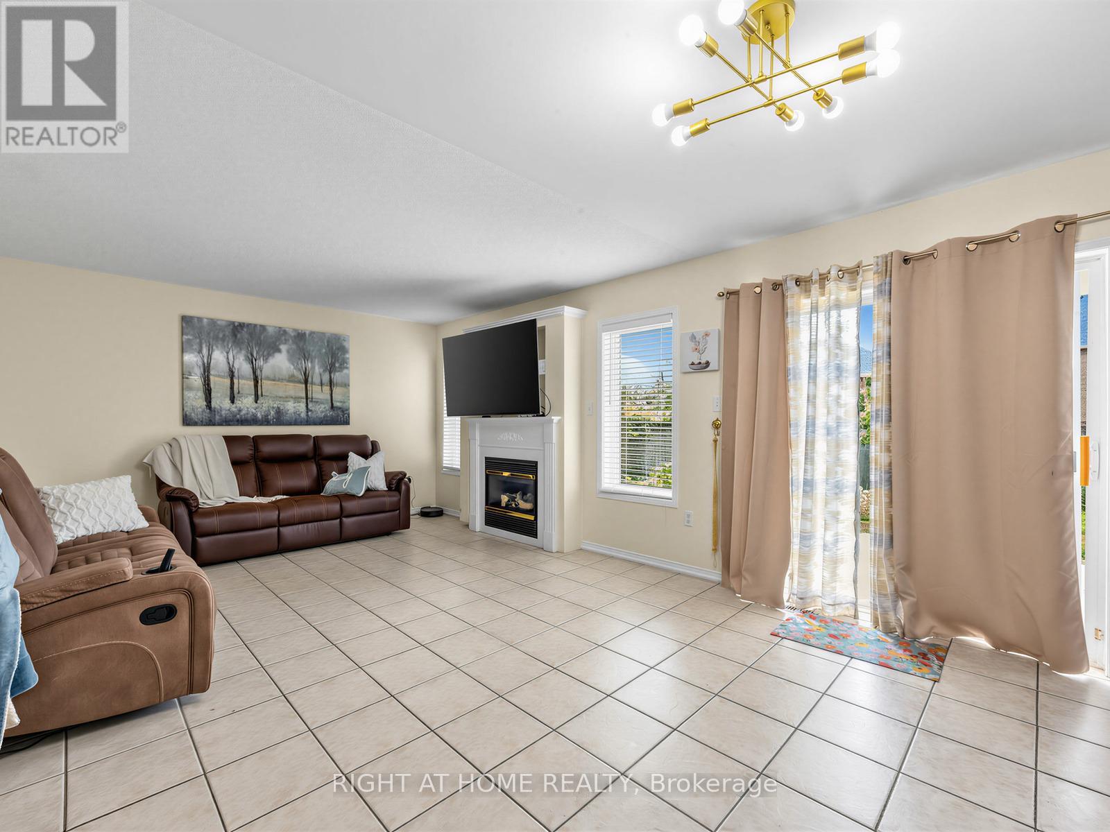 1442 BRIDGEPORT STREET - 17