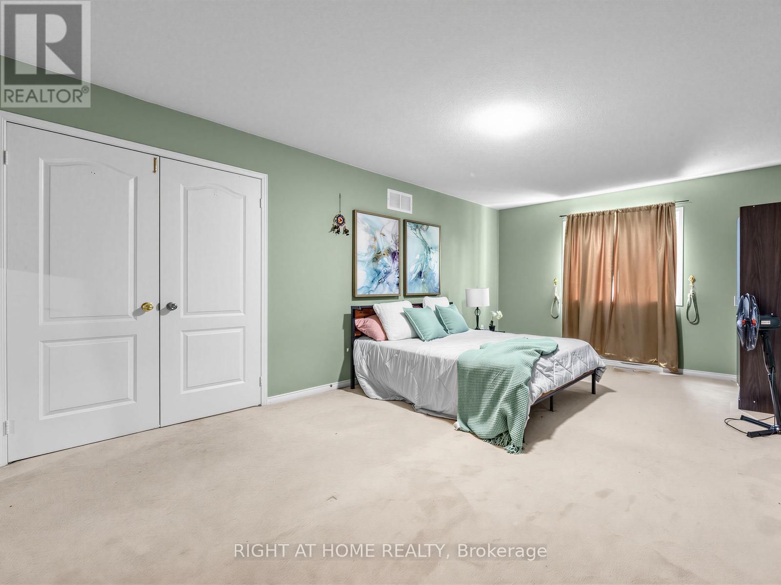 1442 BRIDGEPORT STREET - 23