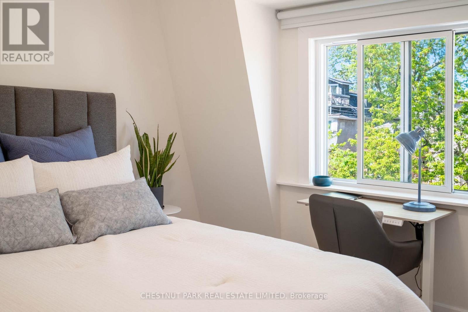 119 CRAVEN ROAD - 20