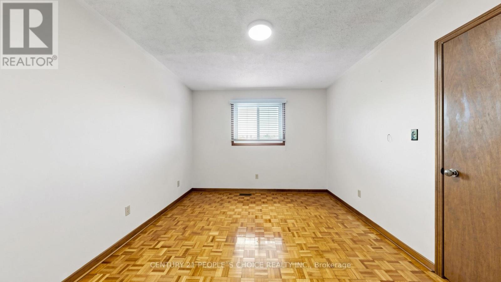 145 CHANCELLOR DRIVE - 28