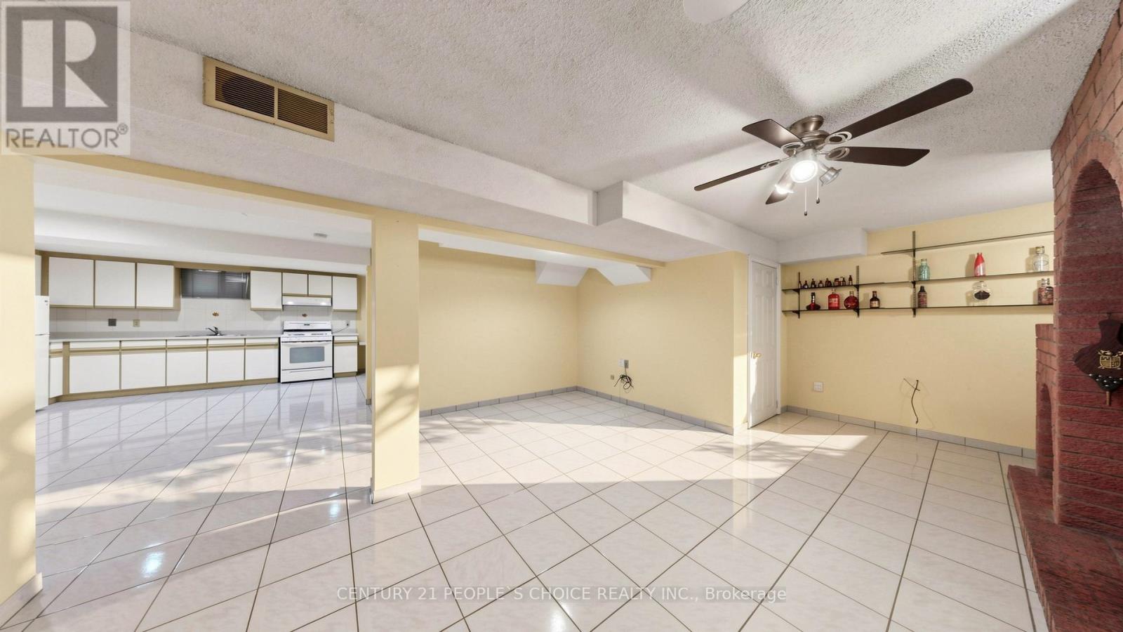145 CHANCELLOR DRIVE - 35