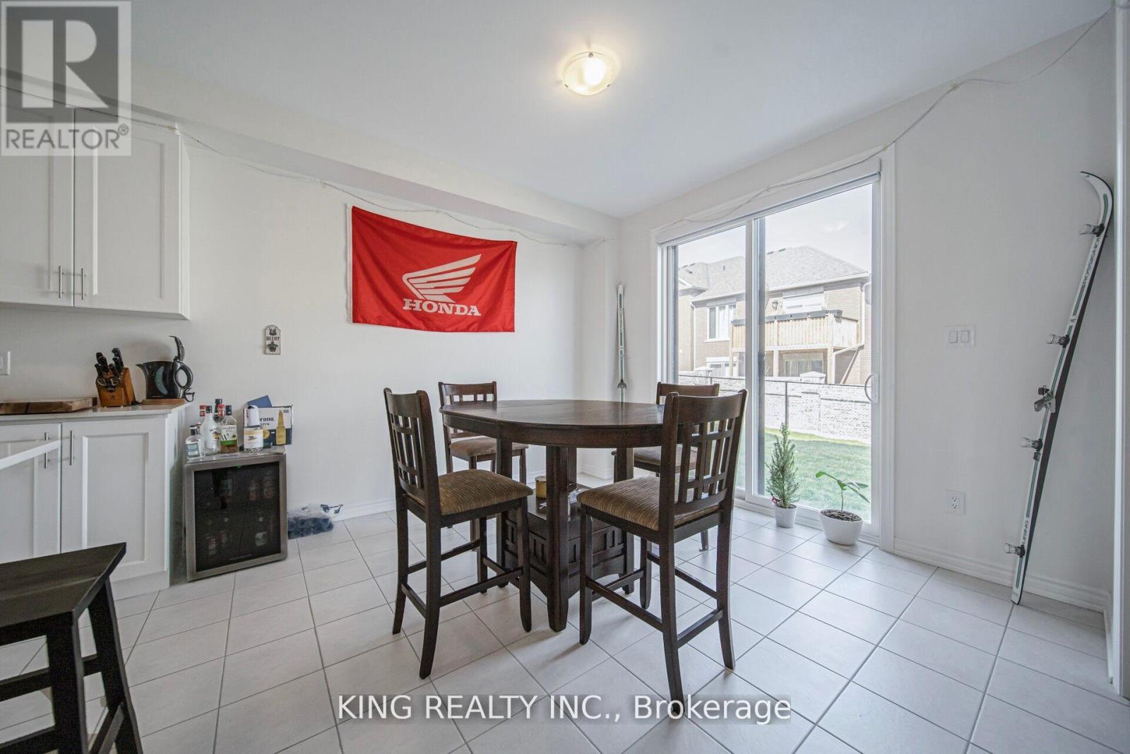 69 LAWRENCE D. PRIDHAM AVENUE - 15
