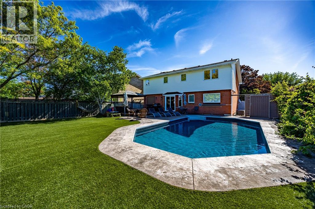 3 KINTYRE Court - 30